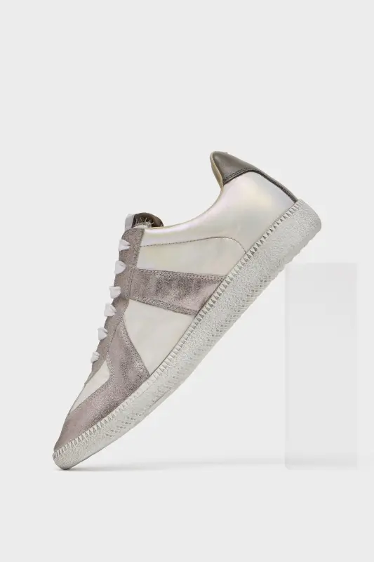 Maison Margiela REPLICA Holographic and White online