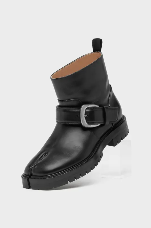 Maison Margiela TABI COUNTY BUCKLE ANKLE BOOT Black online