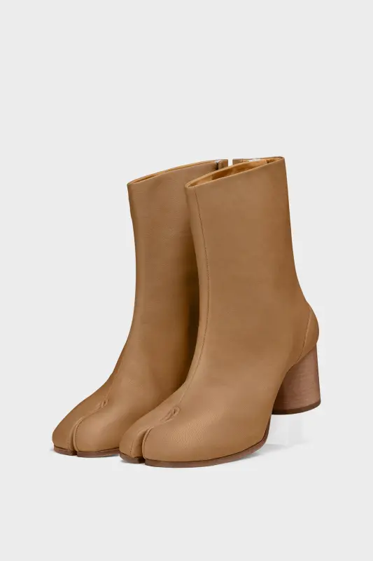 Maison Margiela Womens Brown Lambskin Leather Tabi Ankle Boots Nude online